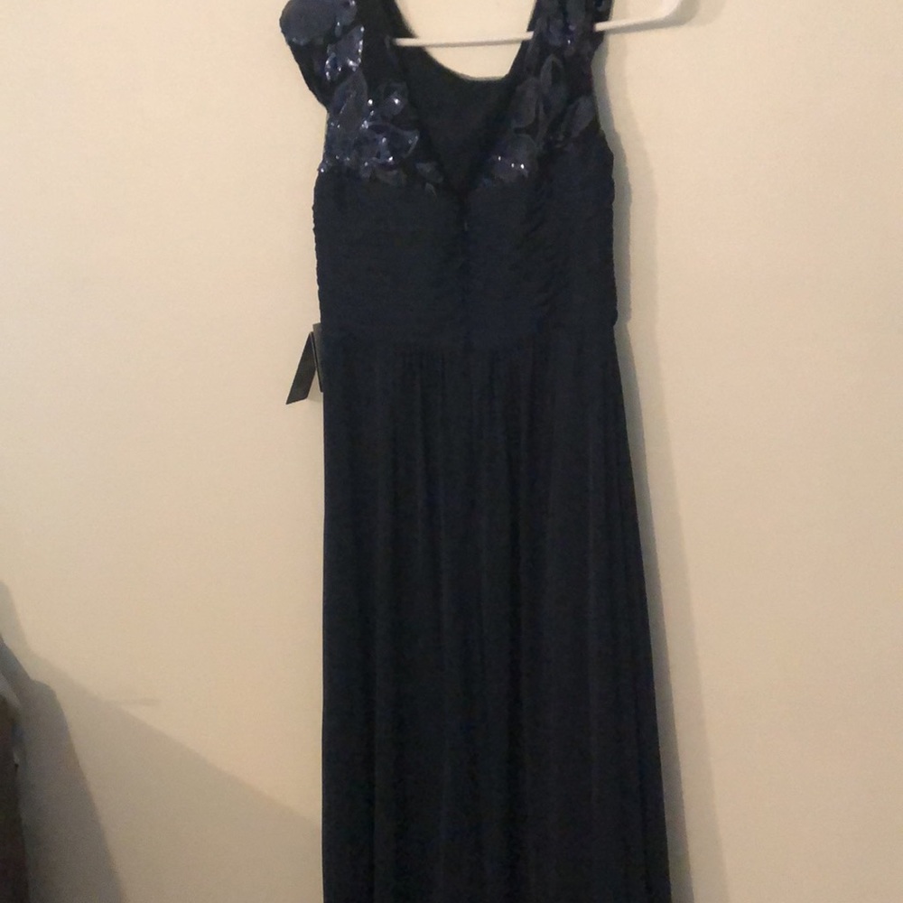 Adrianna Papell NWT navy long dress w/sleeves - Picture 6 of 8